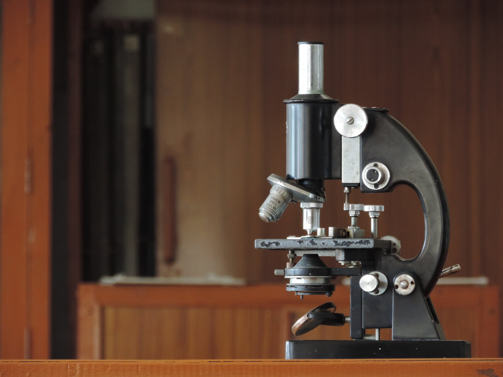 A compound optical microscope
